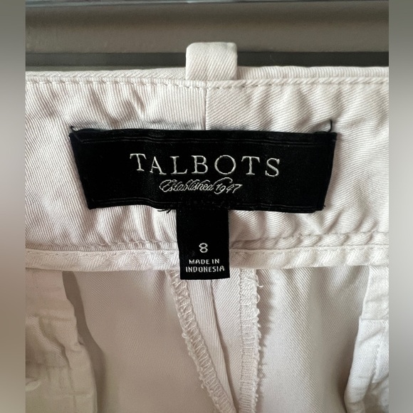 Talbots signature size 8 beige cropped pants - Picture 6 of 9